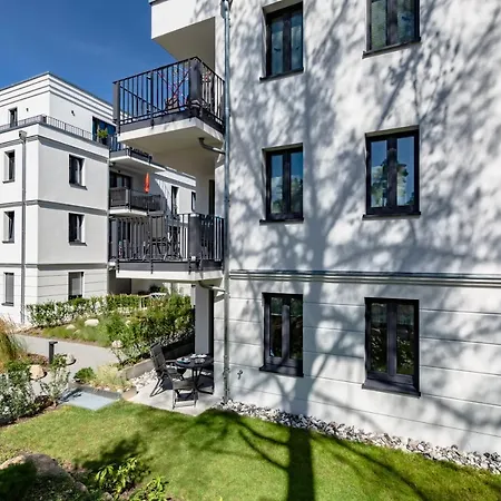 Traumstern 21 - Zum Wenige Geh Minuten * Baabe